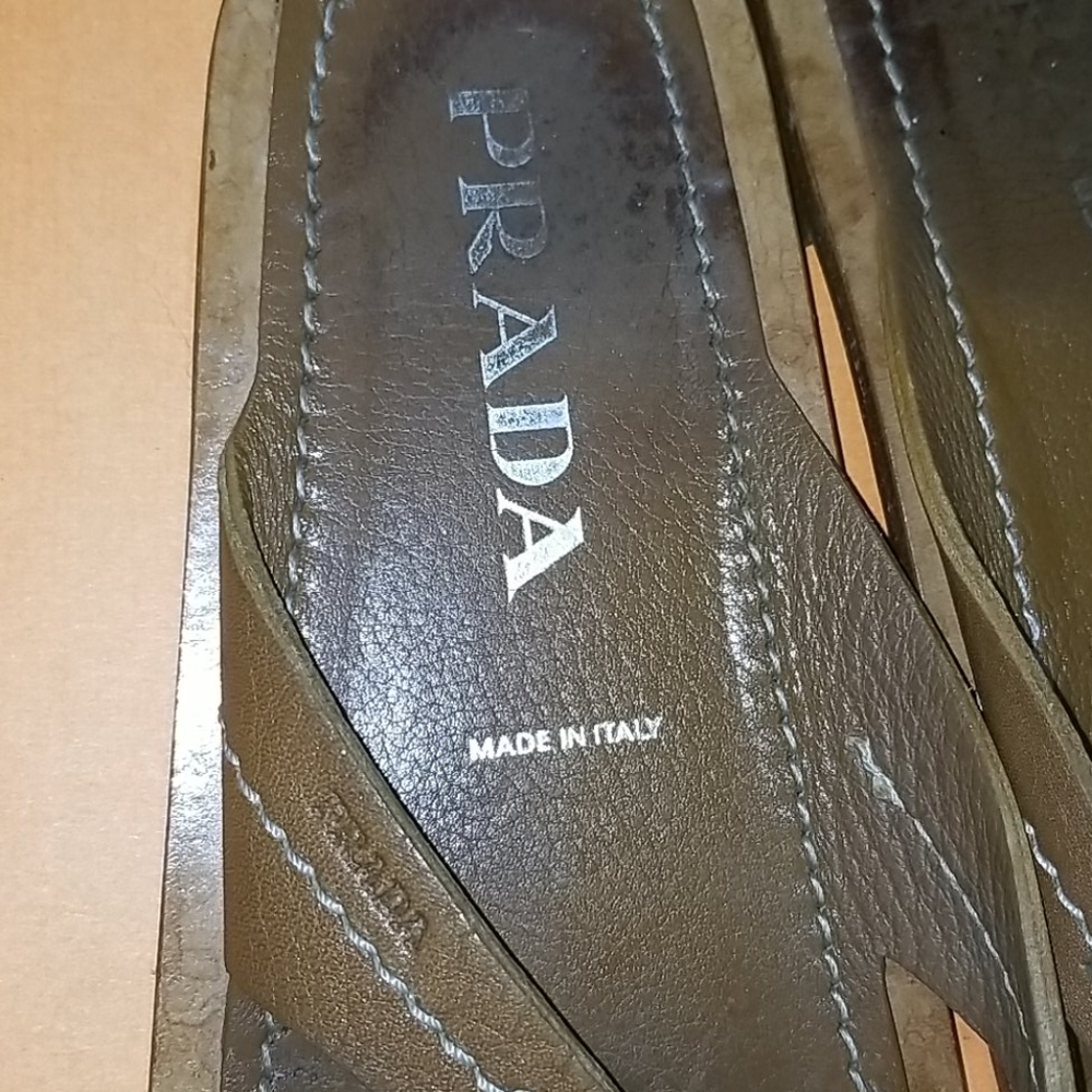 PRADA Leather Thong Sandal - Picture 5 of 12